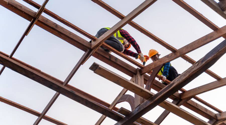 Professional residential roofers in Mallie, KY